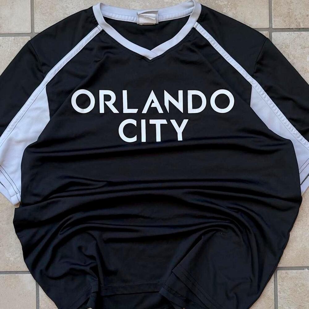 Major League Soccer MLS Orlando City Lions Activewear Shirt - Size L